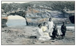 Family visiting our beaches many generations ago